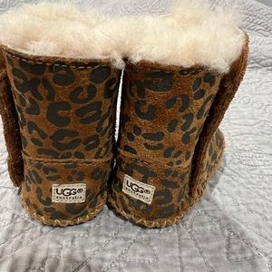 Cheetah print baby UGG